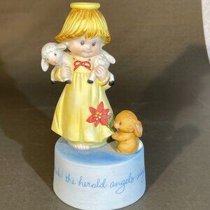VTG Abby Angel Christmas music box "Hark the Herald Angels"  (1229)